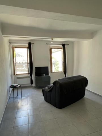 Joli Appartement Au Coeur Du Village Lorgues Εξωτερικό φωτογραφία